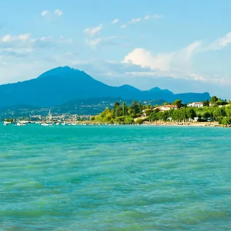 Vakantiehuis In Near Garda *