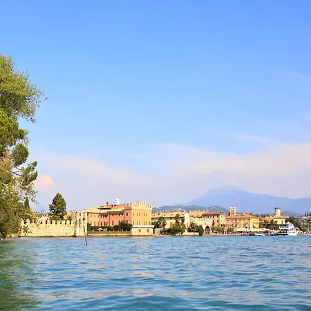 In Near Garda